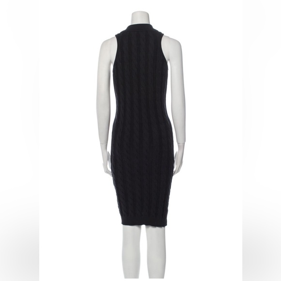 Minnie Rose V-Neck Knee-Length Dress - Picture 3 of 3